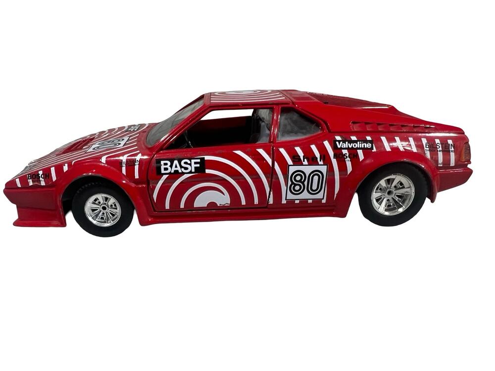 Vintage Bburago BMW M1 BASF #80 1:24 Diecast Race Car 0169 Made in Italy